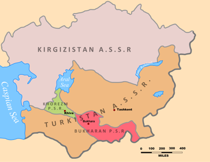 Carte de l'Asie centrale soviétique en 1922 montrant la RSSA du Kirghizistan, la RSSA du Turkestan, la RSS de Khorezm, la RSS de Boukhara et la mer d'Aral.