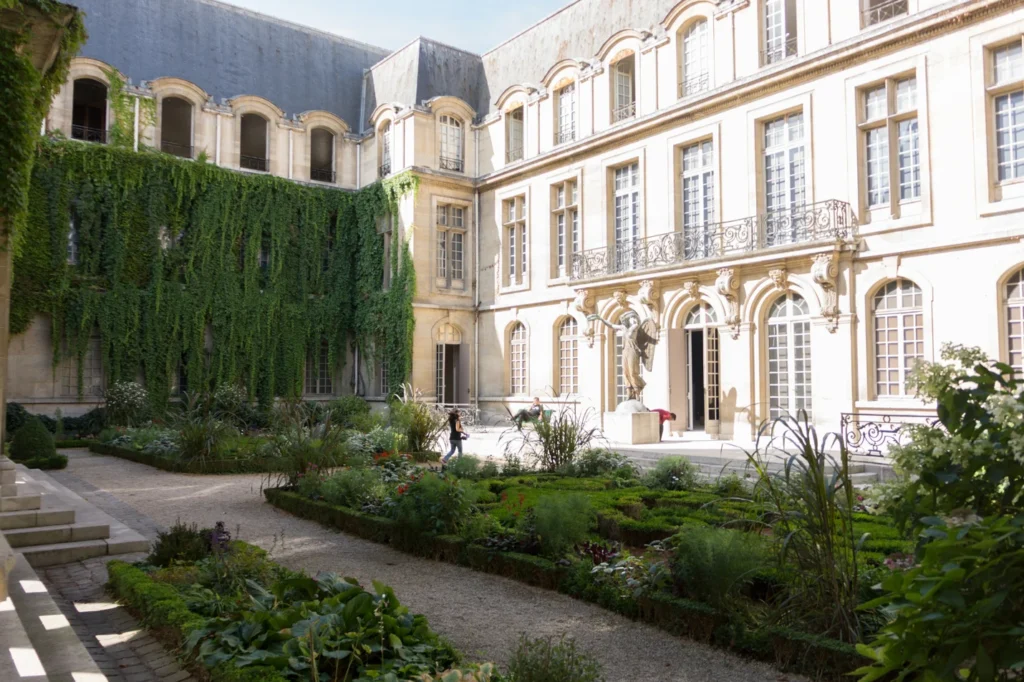 ecole privée vs ecole publique